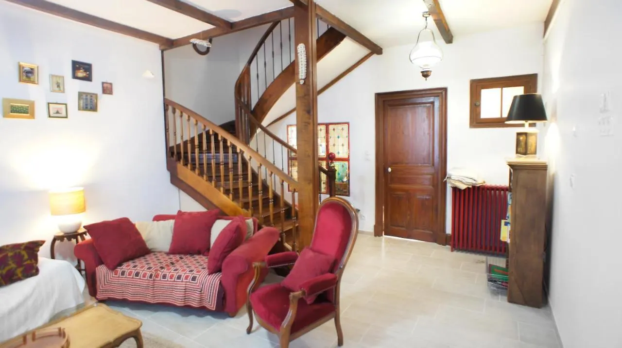 Holiday home L Olivier Dans La Cour Villa Tain-l'Hermitage